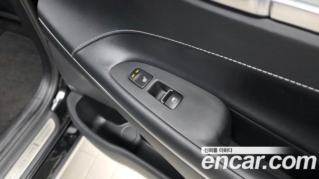 Hyundai Grandeur 2018 — photo 24