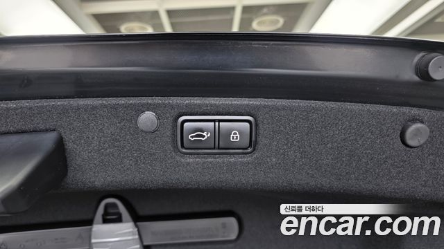 Hyundai Grandeur 2018 — photo 27