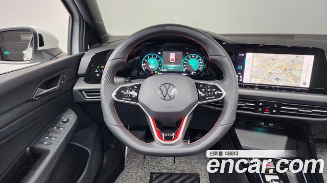 Volkswagen Golf 2024 — photo 14