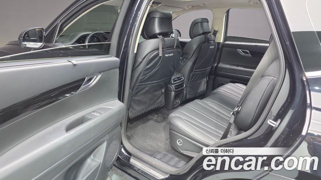 Genesis GV80 2020 — photo 18