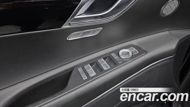 Genesis GV80 2020 — photo 29