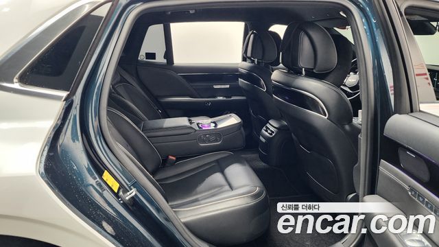 Genesis G90 2022 — photo 17