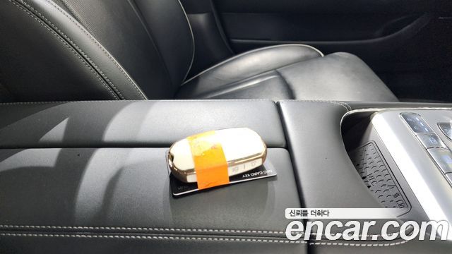Genesis G90 2022 — photo 21