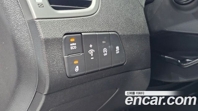 Hyundai AVANTE 2014 — photo 15