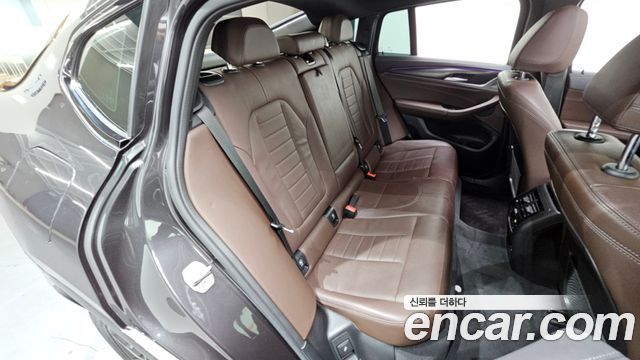 BMW X4 2023 — photo 18