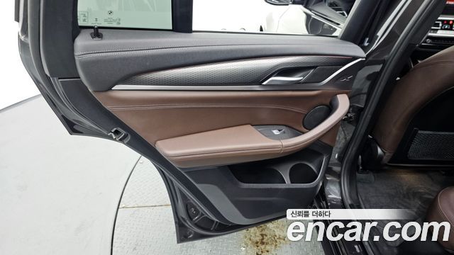 BMW X4 2023 — photo 15