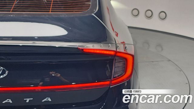 Hyundai Sonata 2022 — photo 9