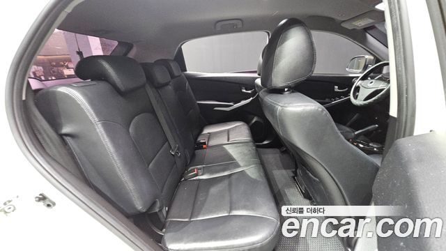 KG Mobility KORANDO 2016 — photo 23