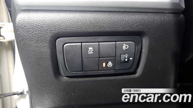 KG Mobility KORANDO 2016 — photo 25