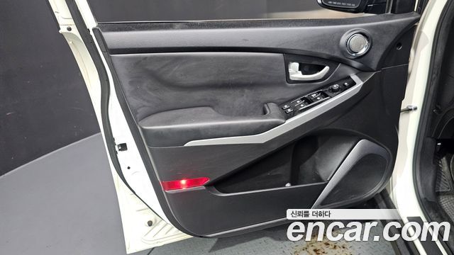 KG Mobility KORANDO 2016 — photo 14