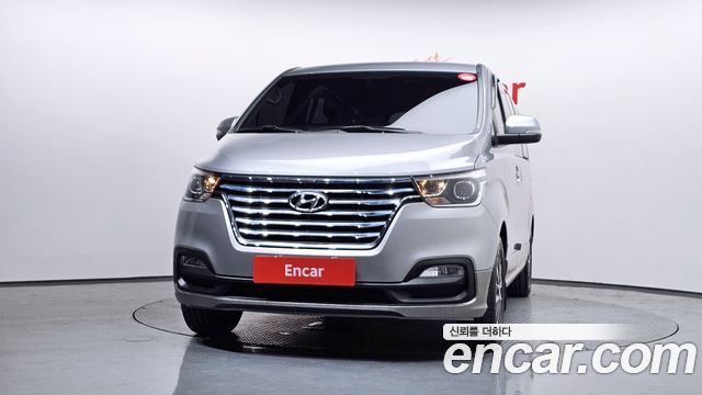 Hyundai Starex 2019 — photo 3