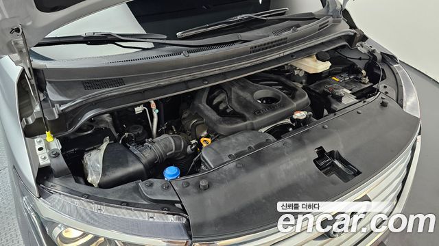 Hyundai Starex 2019 — photo 6