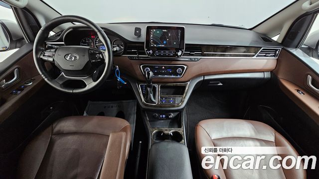 Hyundai Starex 2019 — photo 10