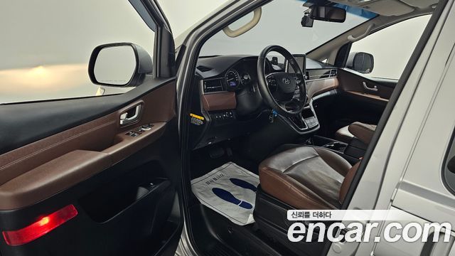 Hyundai Starex 2019 — photo 13