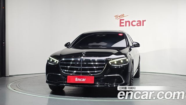 Mercedes-Benz S-Class 2025 — photo 3