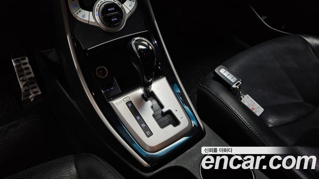 Hyundai AVANTE 2011 — photo 9