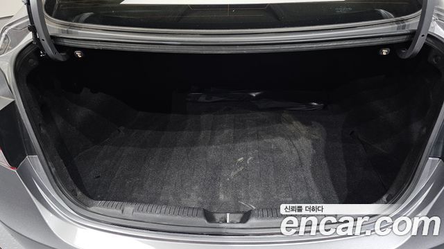Hyundai AVANTE 2011 — photo 20