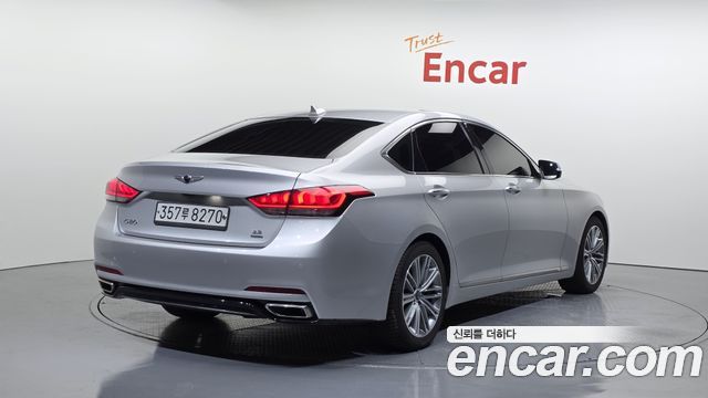 Genesis G80 2017 — photo 2