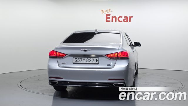 Genesis G80 2017 — photo 4