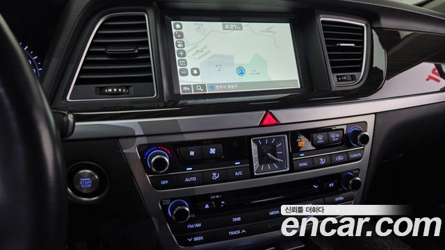 Genesis G80 2017 — photo 19