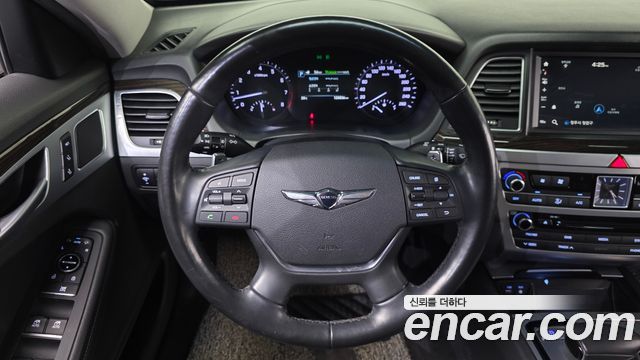 Genesis G80 2017 — photo 20