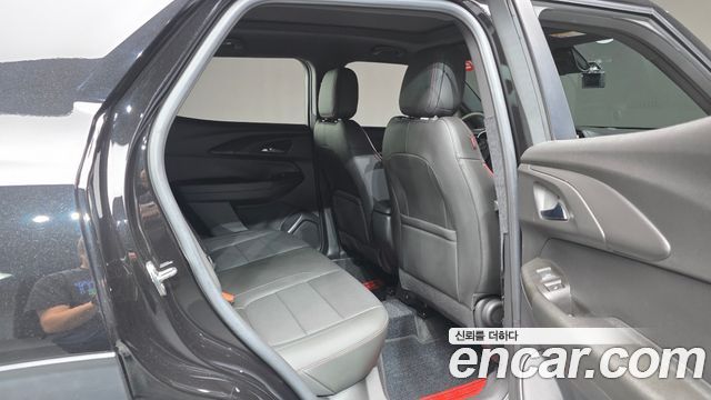 ChevroletGMDaewoo Trailblazer 2023 — photo 25