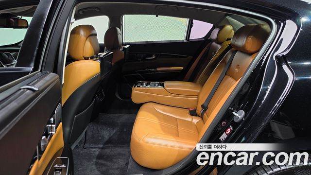 Kia K9 2016 — photo 11