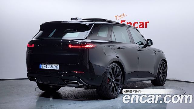 Land Rover Range Rover Sport 2025 — photo 2