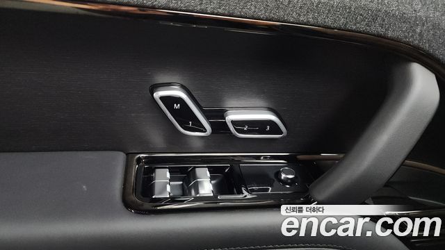 Land Rover Range Rover Sport 2025 — photo 25