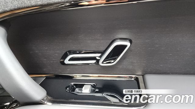 Land Rover Range Rover Sport 2025 — photo 27