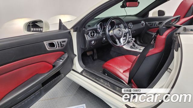 Mercedes-Benz SLK-Class 2013 — photo 10