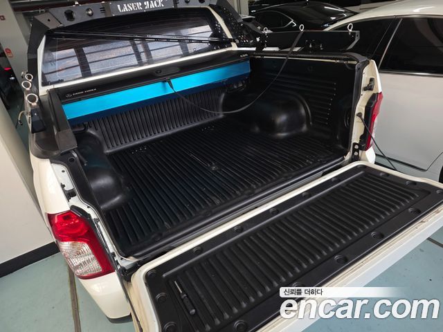 KG Mobility KORANDO 2017 — photo 31