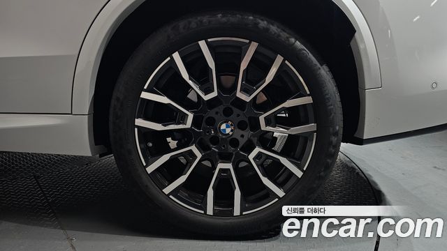 BMW X5 2026 — photo 7