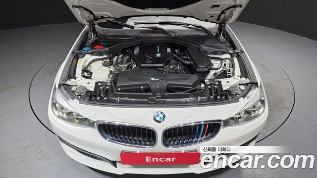 BMW Gran Turismo 2020 — photo 6