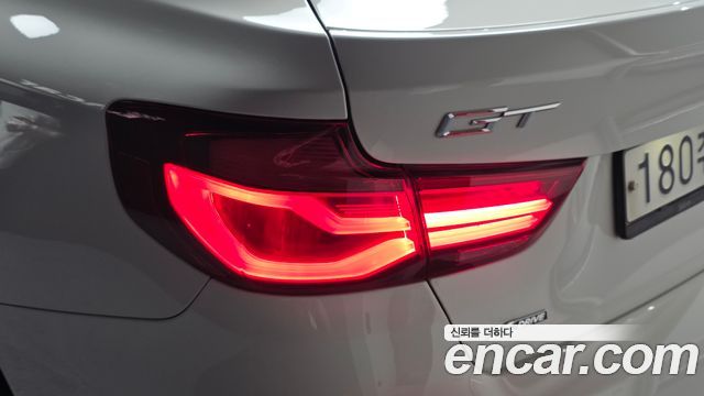BMW Gran Turismo 2020 — photo 9