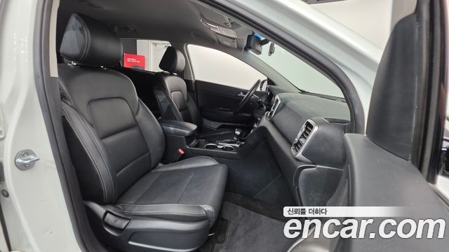Kia Sportage 2016 — photo 10