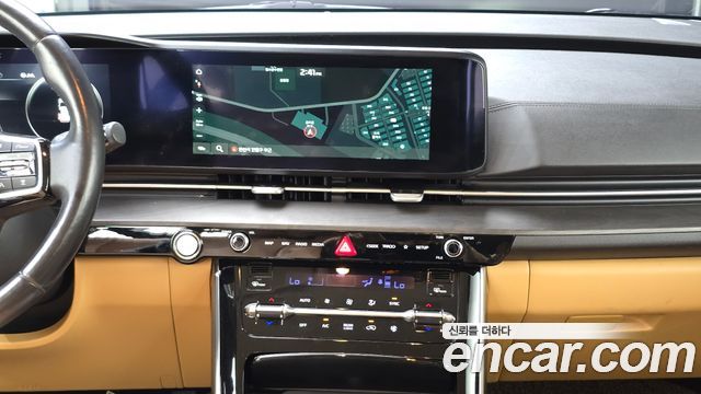 Kia Canival 2021 — photo 15