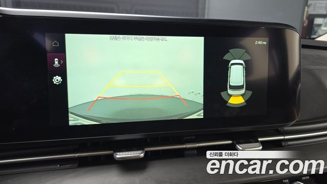 Kia Canival 2021 — photo 17