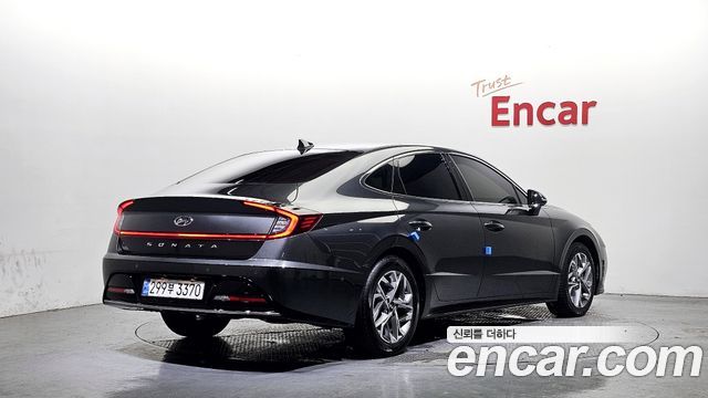 Hyundai Sonata 2022 — photo 2