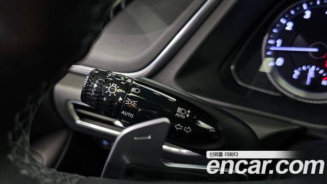 Hyundai Sonata 2022 — photo 30