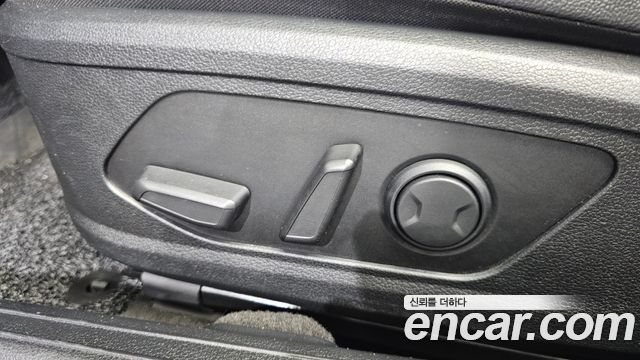 Hyundai Sonata 2022 — photo 32