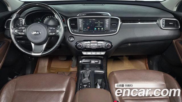 Kia Sorento 2016 — photo 10