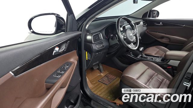 Kia Sorento 2016 — photo 13