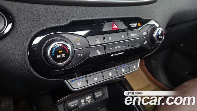 Kia Sorento 2016 — photo 22