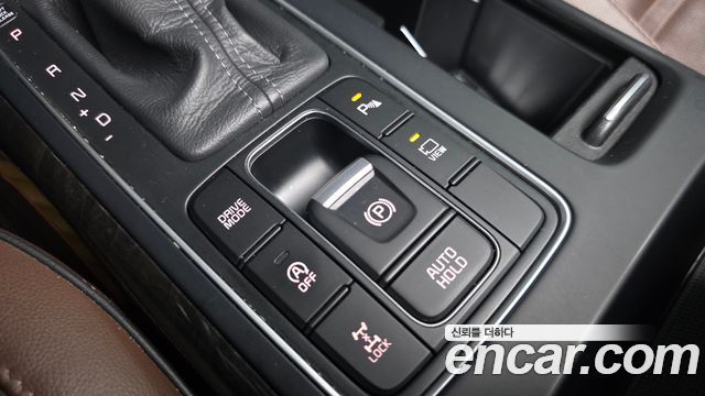 Kia Sorento 2016 — photo 24