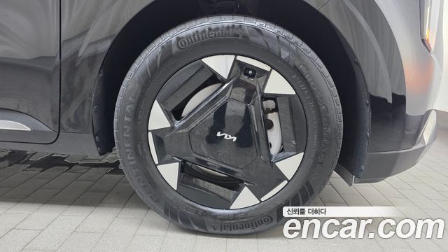 Kia Canival 2024 — photo 7