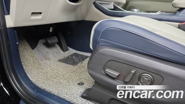 Kia Canival 2024 — photo 29