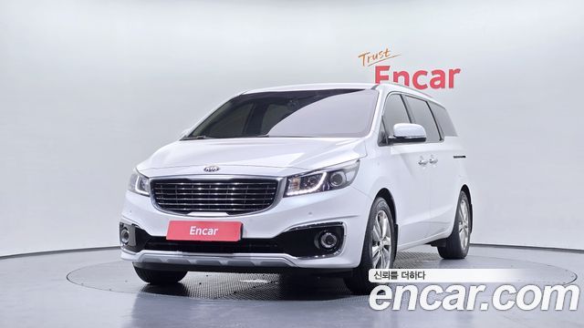 Kia Canival 2015 — photo 3
