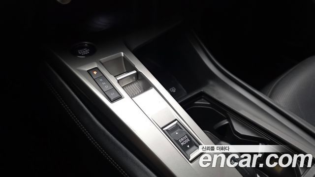 Peugeot 408 2023 — photo 9