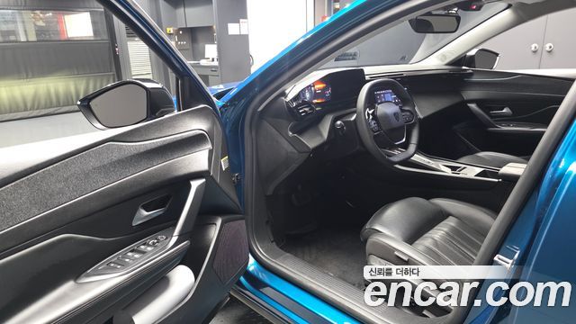 Peugeot 408 2023 — photo 10